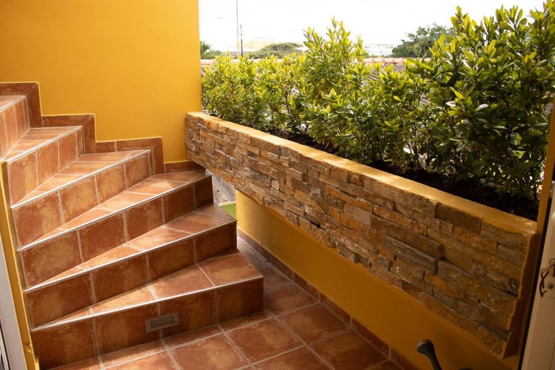 Mustique Suites Curacao Willemstad Exterior photo
